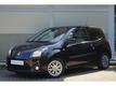 Renault Twingo 1.2 16v Initiale  A.stoelen LEER Climate