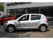 Dacia Sandero 1.2 16V BLACKLINE, AIRCO, 5-DRS, TREKHAAK