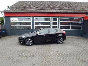 Volvo V40 2.0 D2 R-DESIGN BUSINESS 14% bijtelling