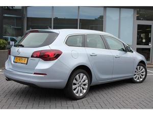 Opel Astra 1.4 Turbo SPORTS TOURER 140PK Cosmo