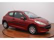 Peugeot 207 1.4-16V XR