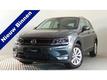 Volkswagen Tiguan 1.4TSI CONNECTED SERIES *LED koplampen*Trekhaak*Active Info Display* 2 2 jaar garantie.