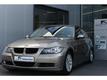 BMW 3-serie 320I Business Line   Xenon   Clima