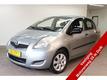 Toyota Yaris 1.0-12v VVTI ACCES COMFORT 5 DRS SPORTVELGEN