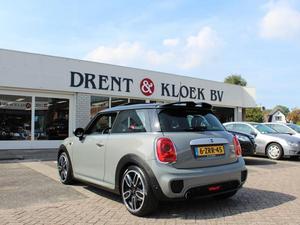 Mini Cooper 1.5 CHILI AUTOMAAT UNIEKE AUTO !!! J.C. WORKS PAKKET   PANORAMADAKEN   LED KOPLAMPEN !   VOL LEER