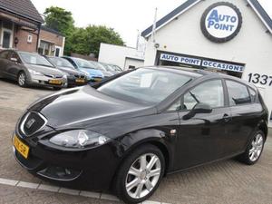 Seat Leon 1.4 TSI Streetstyle luxe uitvoering airco cruise 17inch!