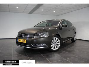 Volkswagen Passat 1.4 TSI HIGH EXECUTIVE LINE BLUEMOTION