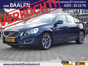 Volvo V60 1.6 T3 OCEAN RACE **VERKOCHT!!**