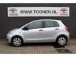 Toyota Yaris 1.3 VVT-i 5-drs Comfort Airco-6-versnellingen!