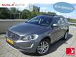 Volvo XC60 T5 245pk Geartronic Polar