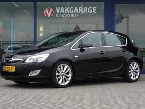 Opel Astra 2.0 CDTI COSMO, 160PK   Trekhaak 1.500KG   Navigatie   Leder   AGR stoelen   Parkeersensoren V a   1