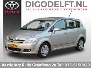 Toyota Verso 1.8 VVT-I SOL 7P. Cruise ctrl | Regensensor