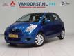 Toyota Yaris 1.3 VVT-i Sol 5-deurs | **GRATIS NAVIGATIE!** | Airco | Radio CD-speler | CDV |