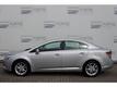 Toyota Avensis 1.8 VVTI BUSINESS Navi  ECC  cruise-ctr .. .