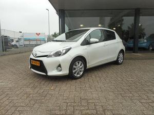 Toyota Yaris 1.5 Full Hybrid Aspiration   nav