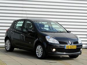 Renault Clio 1.2 Tce Collection 5drs AIRCO CRUISE LMV 16``   VERKOCHT