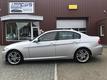 BMW 3-serie 325xi xDrive High Executive 18`