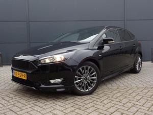 Ford Focus 150pk ST-LINE Adv. Technology Pack Sportpakket, Navigatie, Climate, Cruise. Zeer dikke auto!