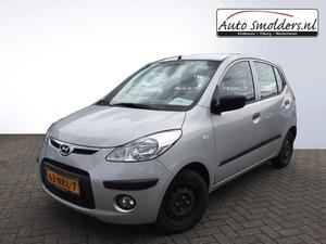 Hyundai i10 1.1 Active Orange B.