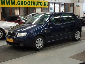 Skoda Fabia 1.4 COMFORT Stuurbekrachtiging 5 Deurs