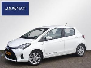 Toyota Yaris 1.5 Hybrid Business Plus RIJKLAAR PRIJS!