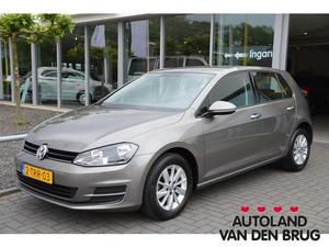 Volkswagen Golf 1.2 TSI 5-DEURS | Airco | Cruise control | LM velgen 15` | Wegkl. trekhaak etc.