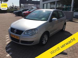 Volkswagen Polo 1.4 16v Optive  Airco LMV