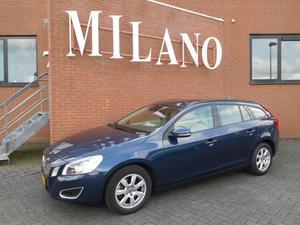 Volvo V60 1.6 D2 NAVI  LMV 16 INCH  CRUISE CONTROL  AIRCO CLIMAT  Distr.Riem verv bij 140914 op 03-2016