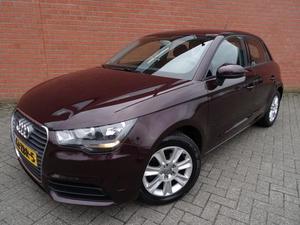 Audi A1 Sportback 1.6 TDI AUTOMAAT ATTR 5 Drs AIRCO, NAVI, CRUISE, TREKHAAK