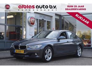 BMW 3-serie 320i High Executive groot navi automaat