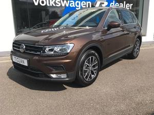 Volkswagen Tiguan 1.4 TSI COMFORT BUSINESS 125PK TREKHAAK