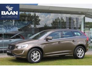 Volvo XC60 D4 181pk FWD Momentum Intellisafe Pro Line | Geartronic 8traps | Lederen bekleding