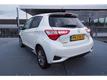 Toyota Yaris 1.0 VVT-I Limited Edition | Navigatie kleur | Bluetooth | Licht metalen velgen | Climate Control | P