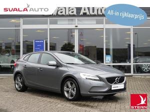 Volvo V40 T3 152pk Nordic  met trekhaak