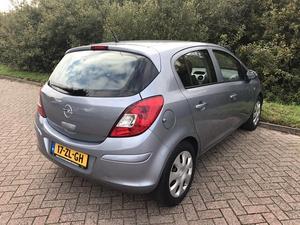 Opel Corsa 1.2-16V Enjoy Automaat   Airco   Cruise Control Nieuwstaat!