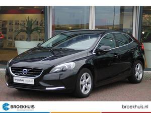 Volvo V40 D2 MOMENTUM BUSINESS   14%   Winter Line   Navi   Xenon   Park Assist achter   Lichtmetalen velgen