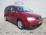 Volkswagen Touran 2.0-16V FSI Highline 150 PK, 7 PERSOONS, Climate & Cruise control, Afneembare trekhaak, enz.
