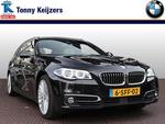 BMW 5-serie Touring 528I FACELIFT LUXURY LINE Navigatie Panoramadak Surround View Line Assist Softclose HUD LED