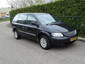 Chrysler Voyager 2.4I SE LUXE AIRCO APK 7-2018! VASTE PRIJS