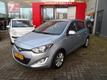 Hyundai i20 1.2I I-DEAL a.s. zondag geopend 12:00 - 17:00  m.u.v. Mizarstraat