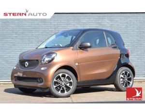 Smart fortwo Coupé Line Pure Automaat 52Kw Panoramadak