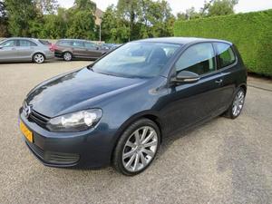 Volkswagen Golf 1.2 TSI TRENDLINE 18 inch LMV, Airco, zeer fraaie auto! PRIJSVERLAGING!