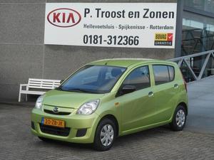 Daihatsu Cuore 1.0 TREND 1ste eigenaar! a.s. zondag geopend 12:00 - 17:00  m.u.v. Mizarstraat