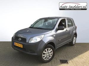 Daihatsu Terios 1.5-16v Explore 2WD MOOIE AUTO RIJKLAAR AIRCO!