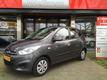 Hyundai i10 1.0 I-DRIVE a.s. zondag geopend 12:00 - 17:00  m.u.v. Mizarstraat