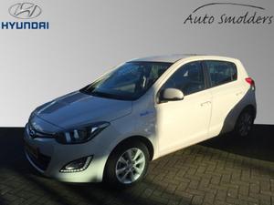 Hyundai i20 1.2i i-Deal incl navi ! rijklaar Bluetooth carkit