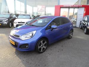 Kia Rio 1.2 CVVT SUPER PACK a.s. zondag geopend 12:00 - 17:00  m.u.v. Mizarstraat