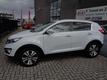 Kia Sportage 2.0 CRDI SUPER PACK AWD NAVI CLIMA XENON a.s. zondag geopend 12:00 - 17:00  m.u.v. Mizarstraat