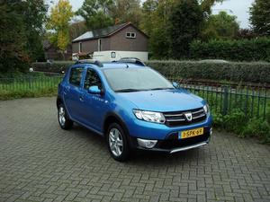 Dacia Sandero 0.9 TCe Stepway Lauréate Navi pdc RIJKLAAR