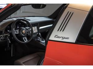 Porsche 911 3.0 Targa 4S Lava Orange